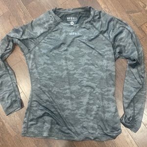 Nobull medium women’s long sleeve shirt